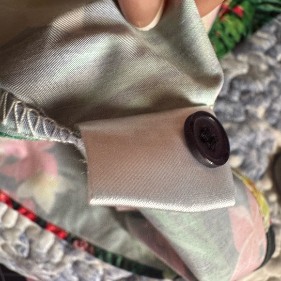 Roosevelt goonies, tropical button up - Picture 8 of 8